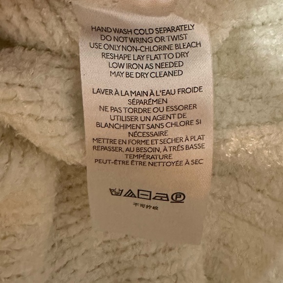 EUC Urban Outfitters Cream Cozy Cropped Cardigan Button Up Sweater Size Large - Picture 5 of 5